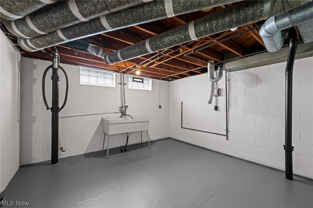 7511 Wooster Parkway Parma OH 44129
