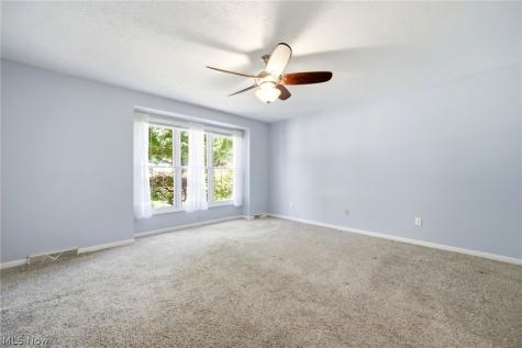37099 Hunters Trail Avon OH 44011