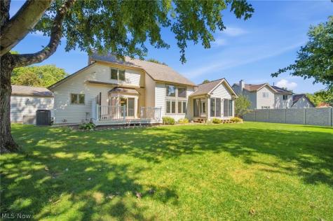 37099 Hunters Trail Avon OH 44011