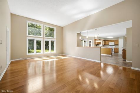 37099 Hunters Trail Avon OH 44011