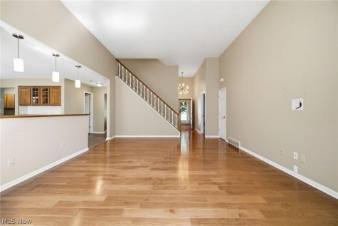 37099 Hunters Trail Avon OH 44011