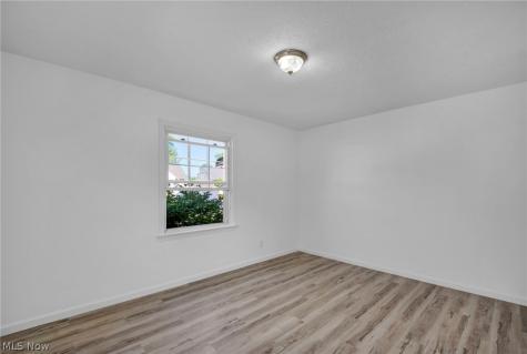 424 E 308th Street Willowick OH 44095
