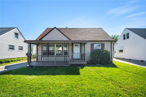 424 E 308th Street Willowick OH 44095