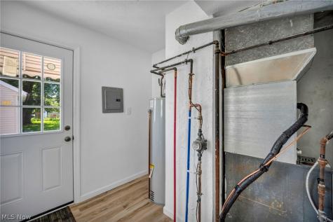 424 E 308th Street Willowick OH 44095