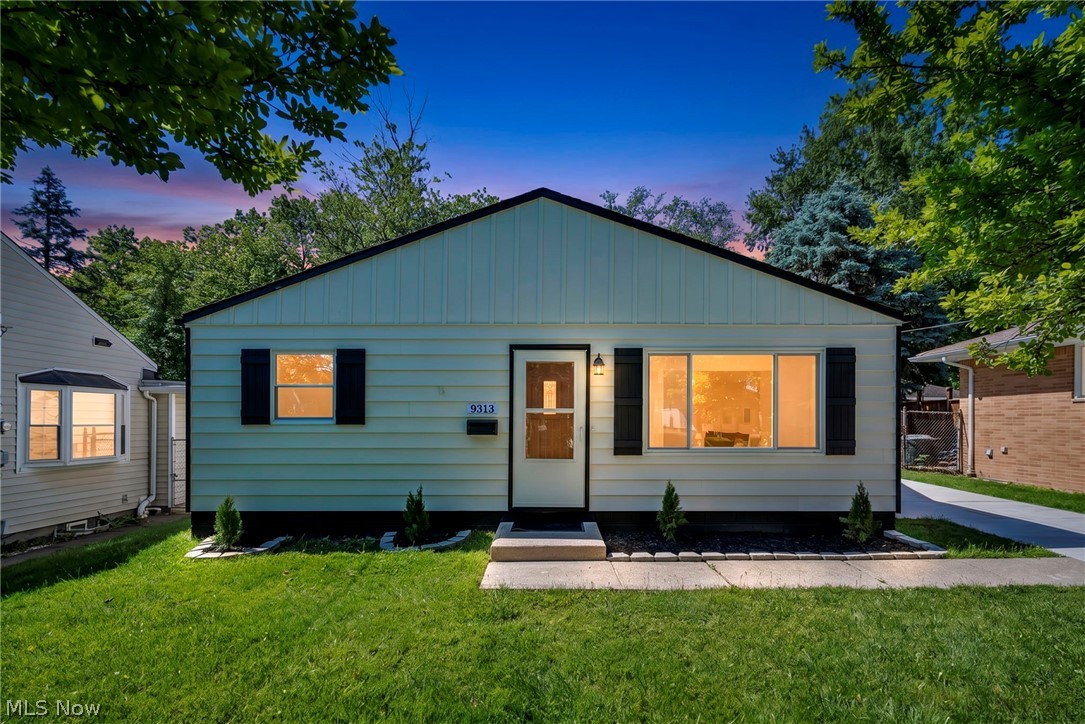 9313 Crestwood Drive Cleveland OH 44130