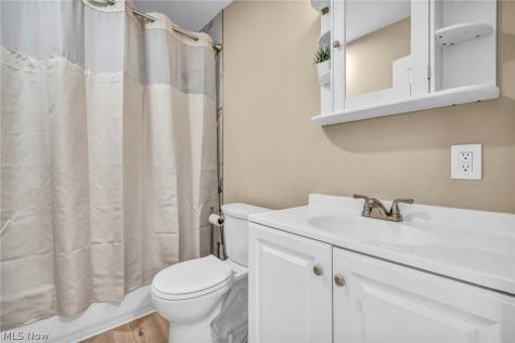 9313 Crestwood Drive Cleveland OH 44130