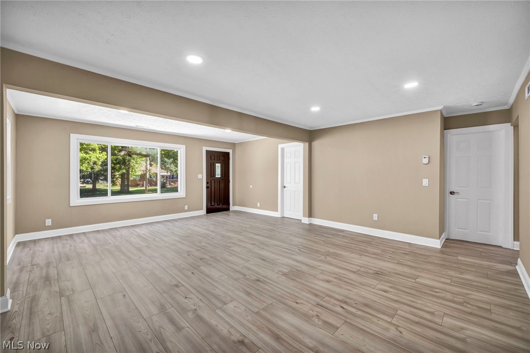 9313 Crestwood Drive Cleveland OH 44130