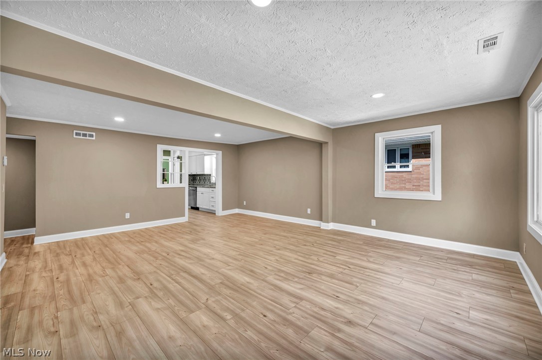 9313 Crestwood Drive Cleveland OH 44130