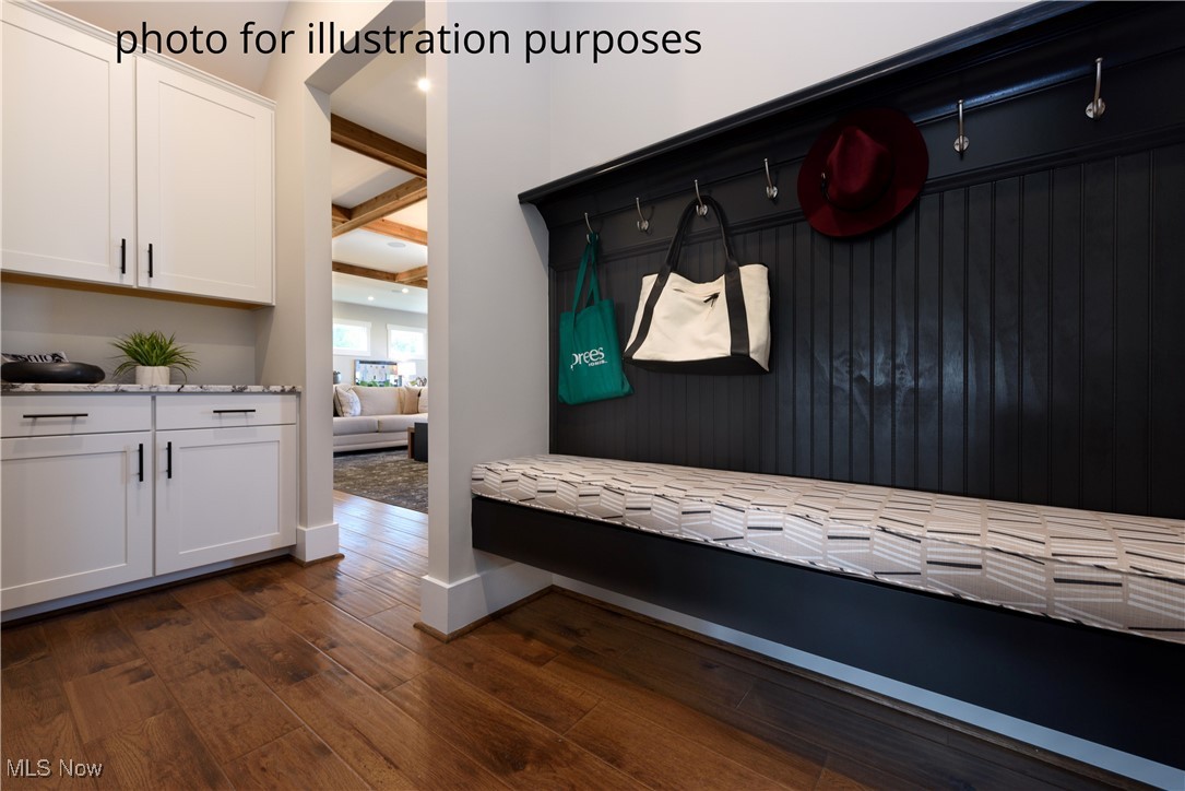 60 Boulder Boulevard Peninsula OH 44264
