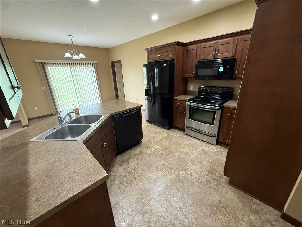 485 Gasser Circle SE New Philadelphia OH 44663