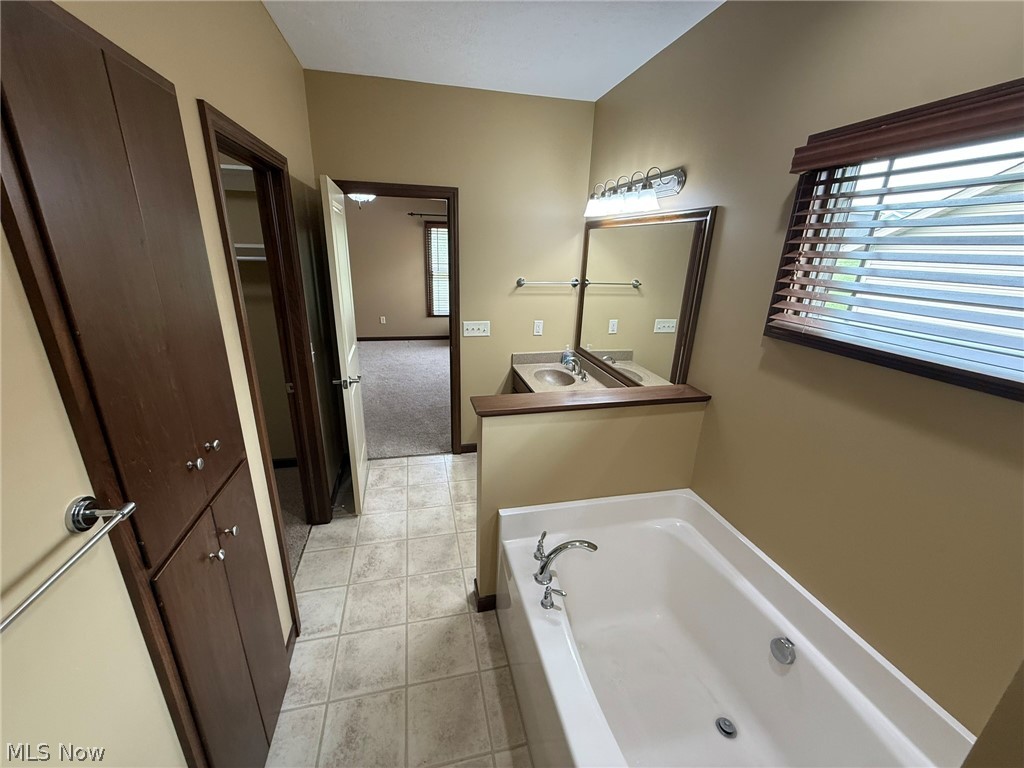 485 Gasser Circle SE New Philadelphia OH 44663
