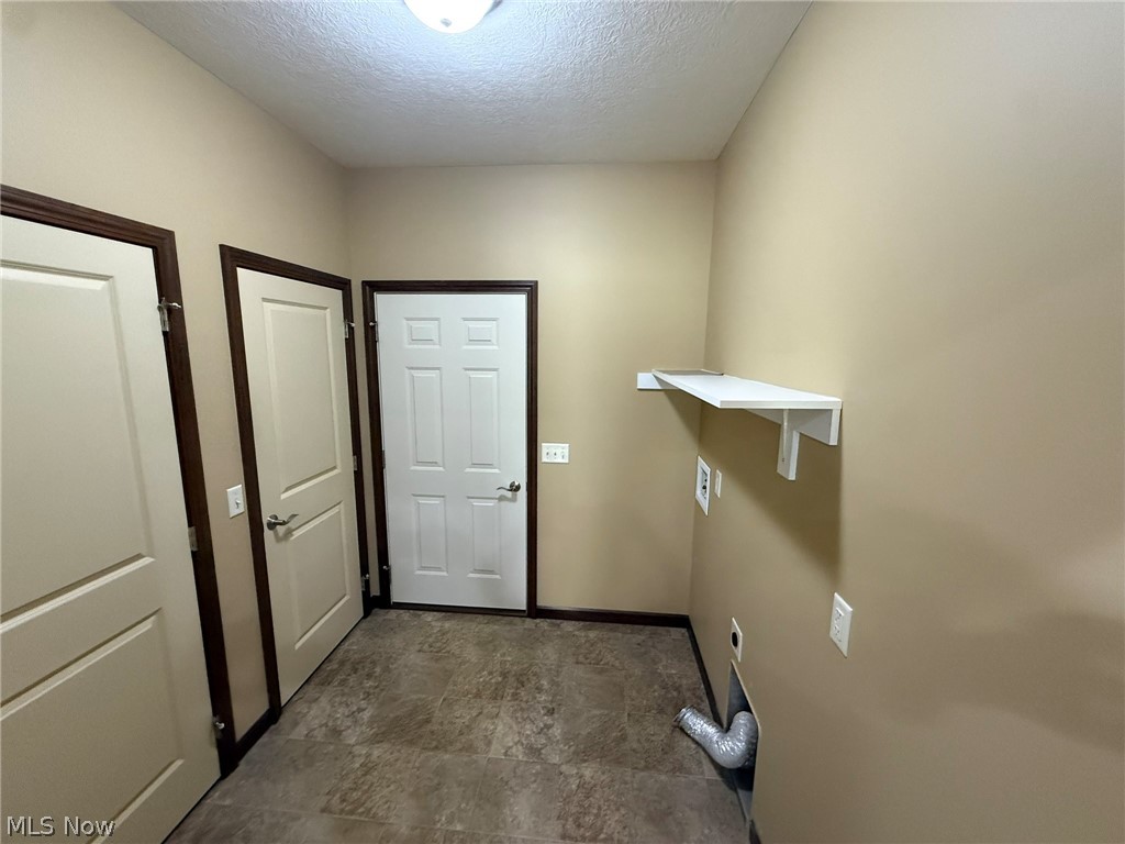 485 Gasser Circle SE New Philadelphia OH 44663