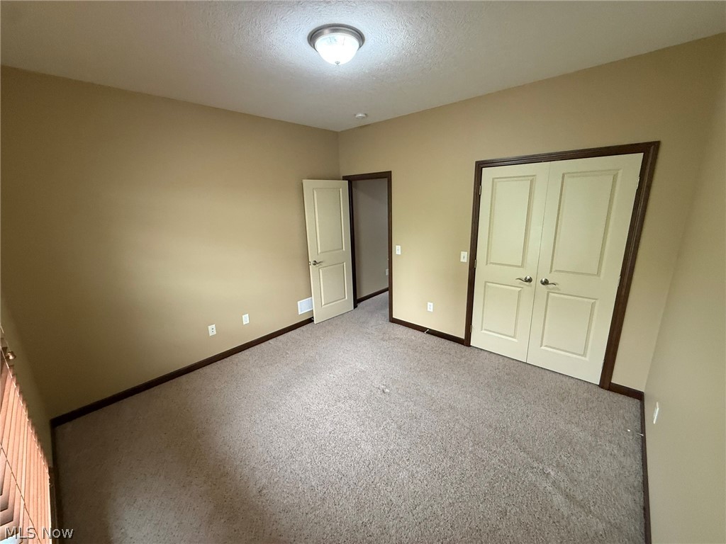 485 Gasser Circle SE New Philadelphia OH 44663