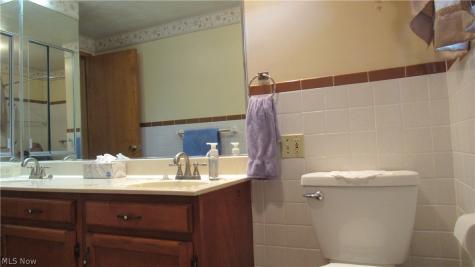 6841 Navarre Road SW Massillon OH 44646