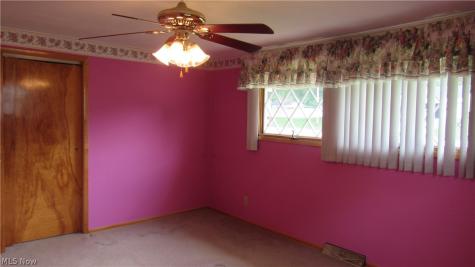 6841 Navarre Road SW Massillon OH 44646