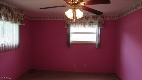 6841 Navarre Road SW Massillon OH 44646