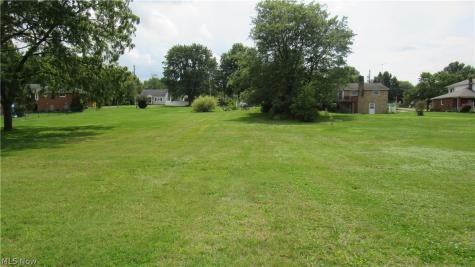 6841 Navarre Road SW Massillon OH 44646