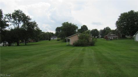 6841 Navarre Road SW Massillon OH 44646