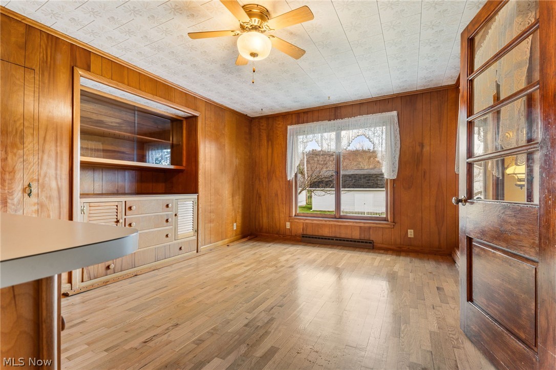 516 E Main Street Gnadenhutten OH 44629
