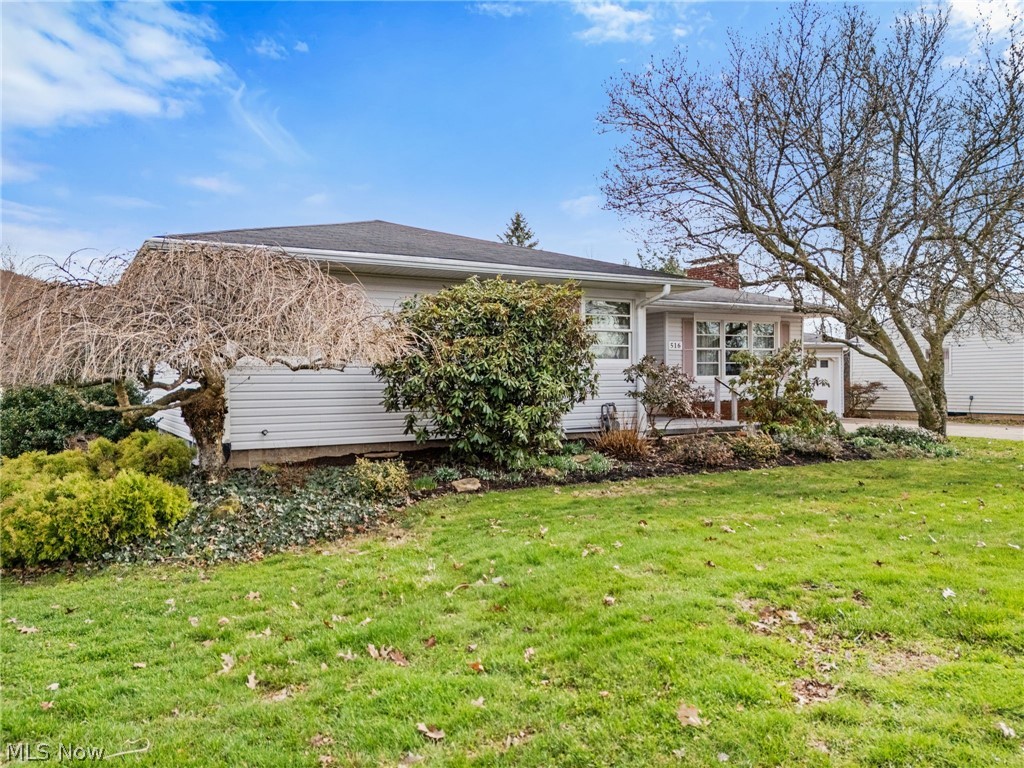516 E Main Street Gnadenhutten OH 44629