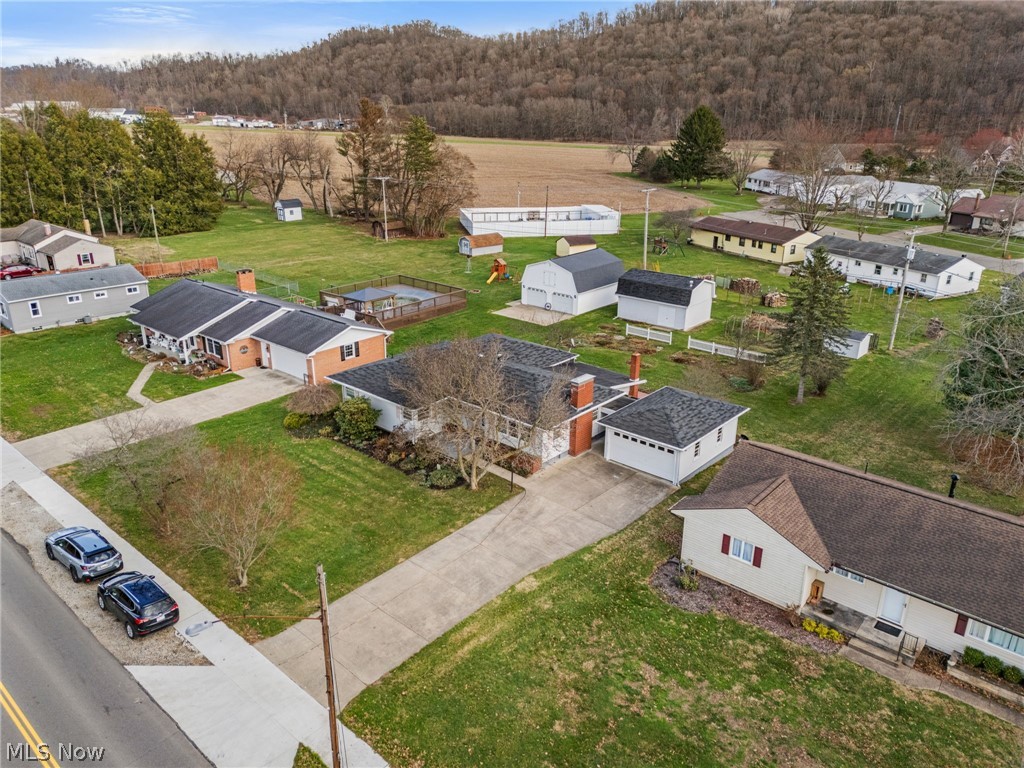 516 E Main Street Gnadenhutten OH 44629