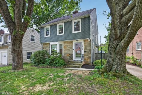 3525 Edison Road Cleveland Heights OH 44121