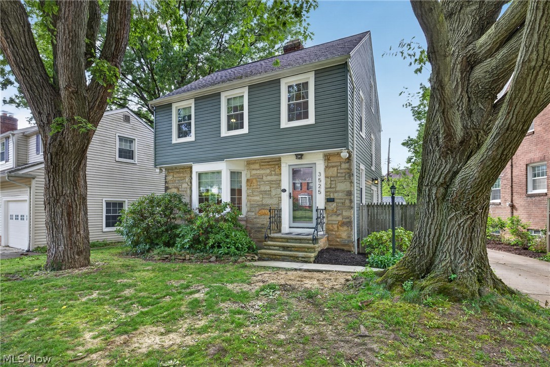 3525 Edison Road Cleveland Heights OH 44121