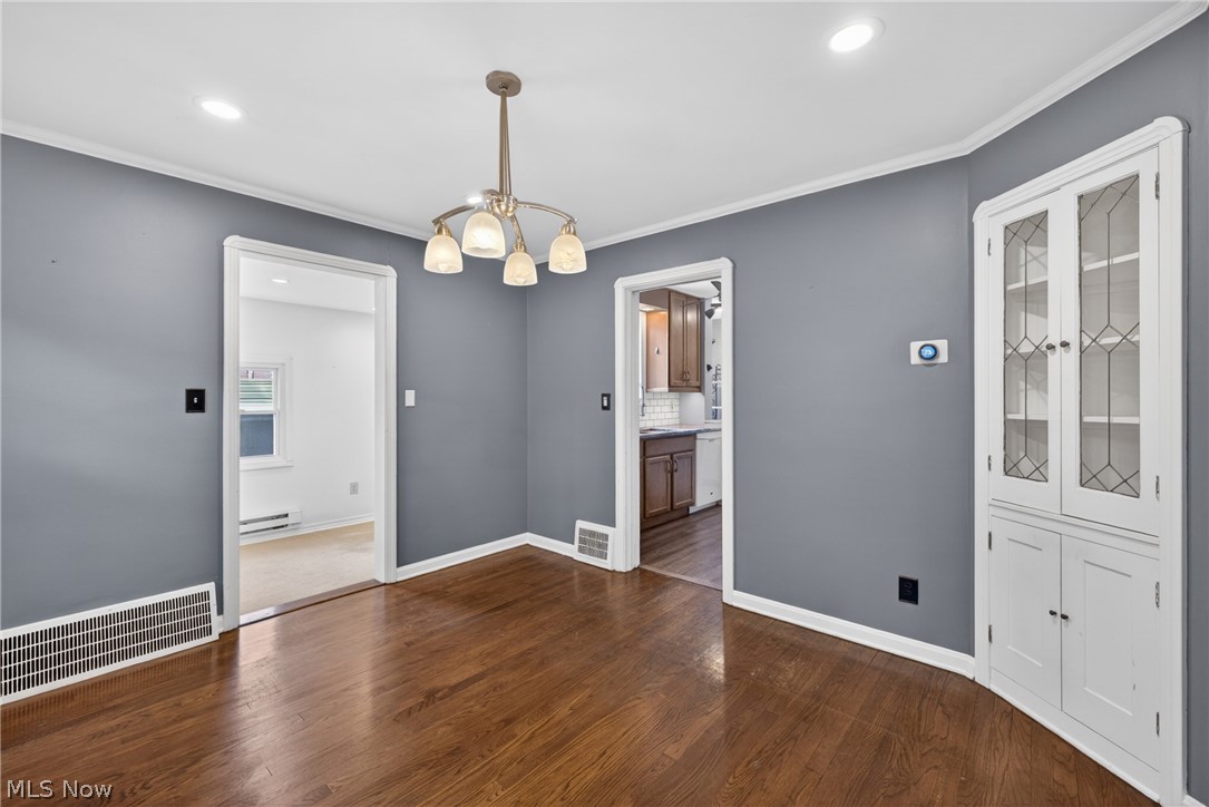 3525 Edison Road Cleveland Heights OH 44121