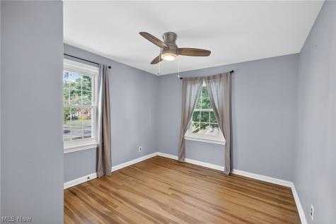 3525 Edison Road Cleveland Heights OH 44121