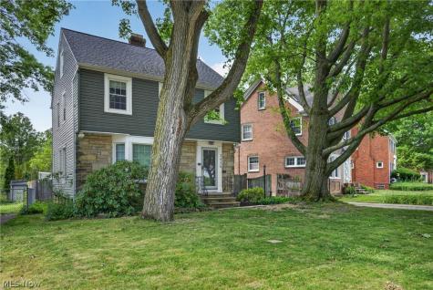 3525 Edison Road Cleveland Heights OH 44121
