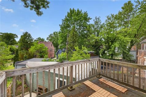 3525 Edison Road Cleveland Heights OH 44121