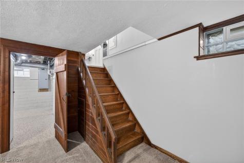 3525 Edison Road Cleveland Heights OH 44121