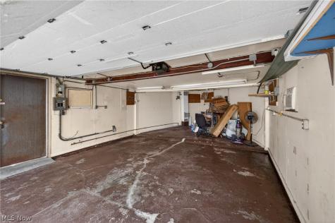 3525 Edison Road Cleveland Heights OH 44121