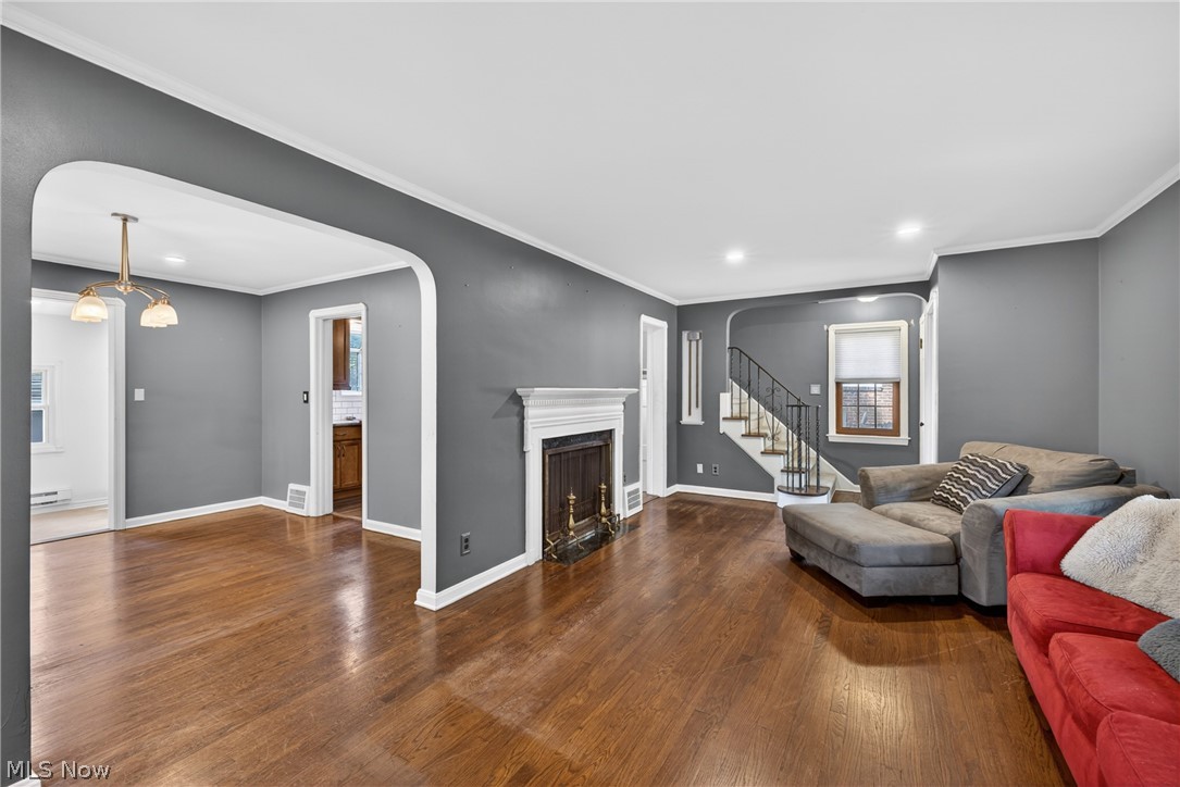 3525 Edison Road Cleveland Heights OH 44121