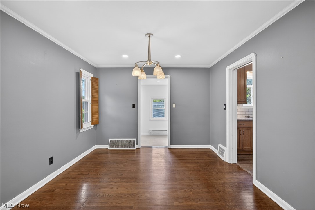 3525 Edison Road Cleveland Heights OH 44121