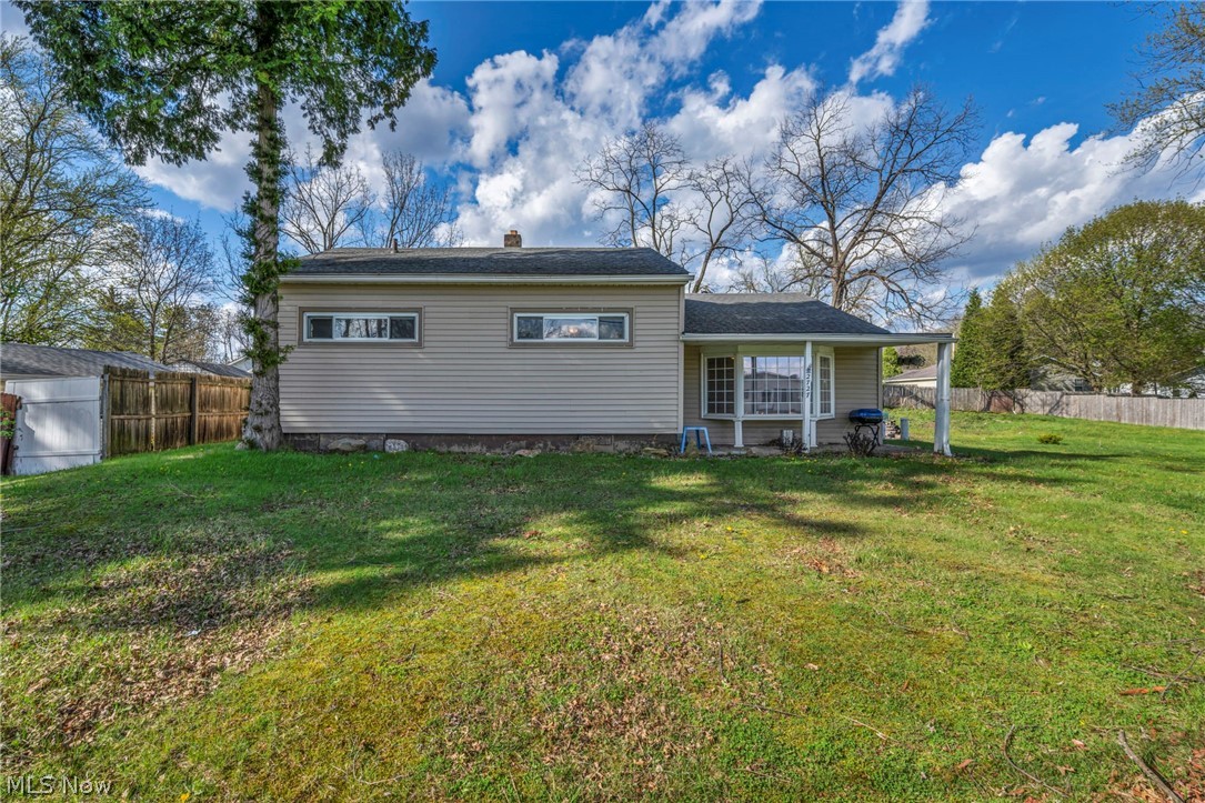 2727 Mcelwain Road Akron OH 44312