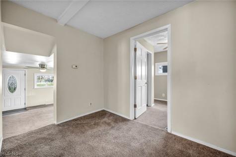 2727 Mcelwain Road Akron OH 44312