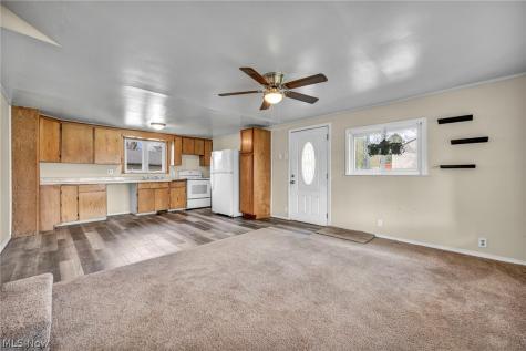 2727 Mcelwain Road Akron OH 44312