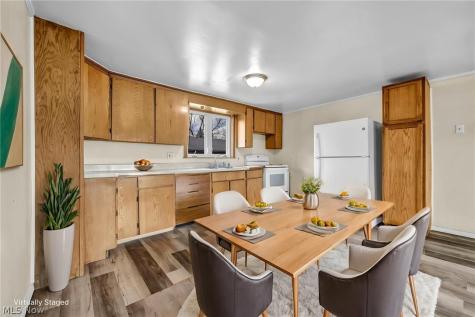 2727 Mcelwain Road Akron OH 44312