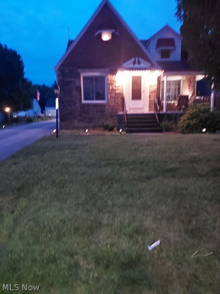 6411 Snow Road Parma OH 44129