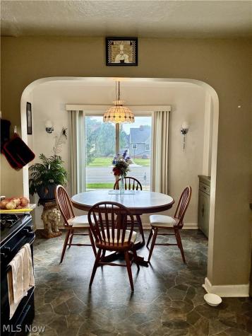 6411 Snow Road Parma OH 44129