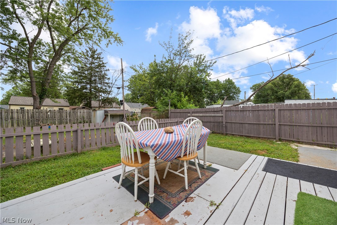 12502 Leeila Avenue Cleveland OH 44135
