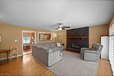 106 Cheyenne Marietta OH 45750