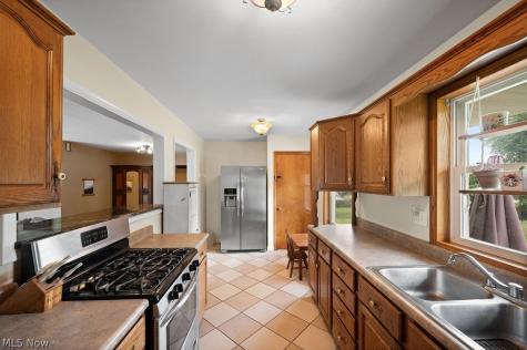106 Cheyenne Marietta OH 45750