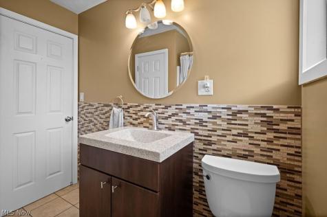 106 Cheyenne Marietta OH 45750