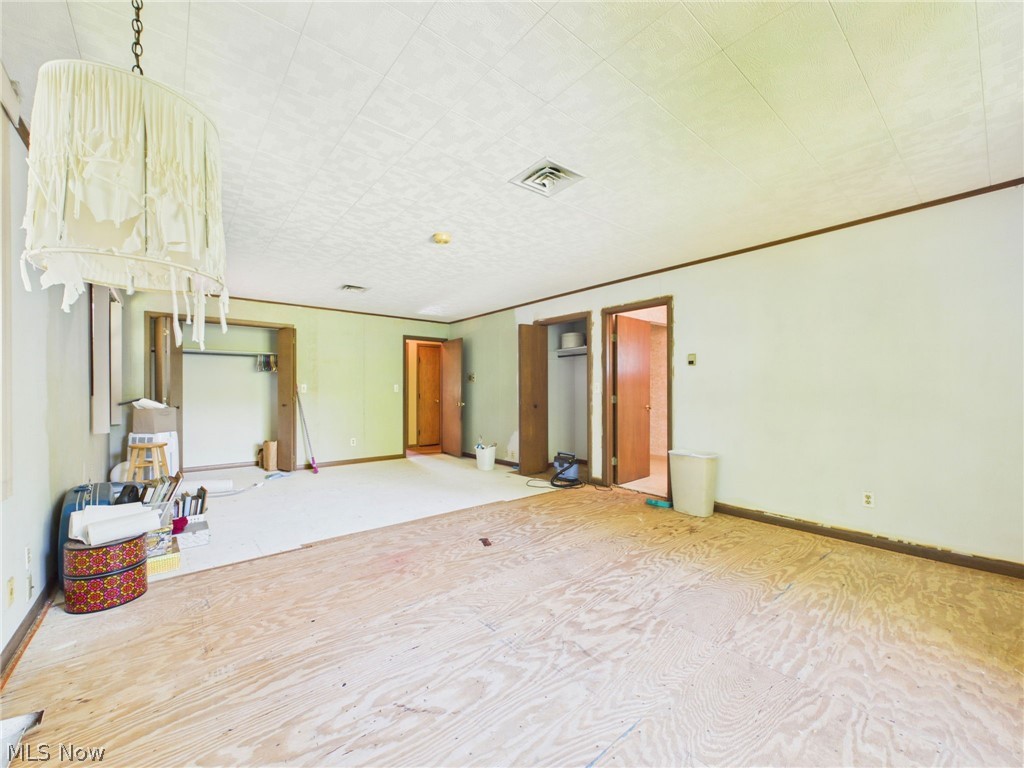 2648 River Road Willoughby Hills OH 44094