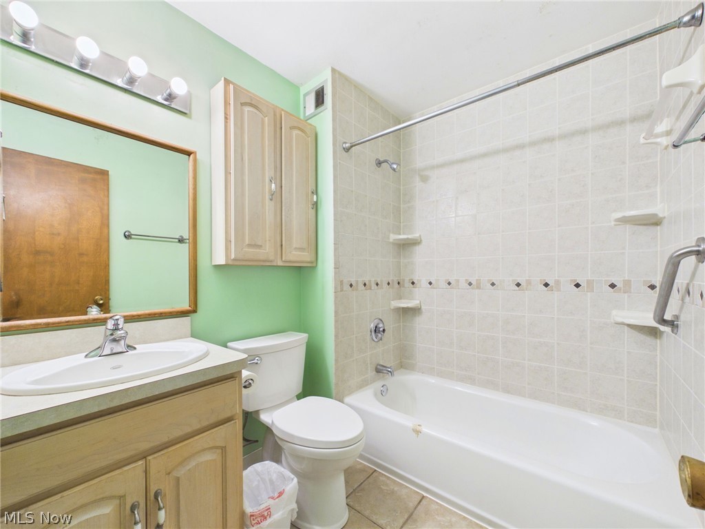 2648 River Road Willoughby Hills OH 44094