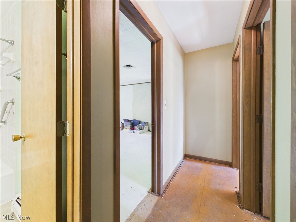 2648 River Road Willoughby Hills OH 44094