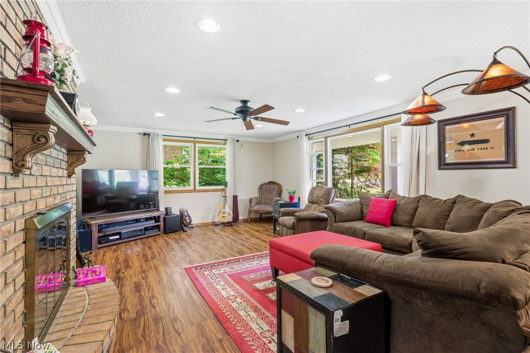 16415 Meadowville Street SE Minerva OH 44657