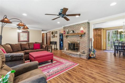 16415 Meadowville Street SE Minerva OH 44657